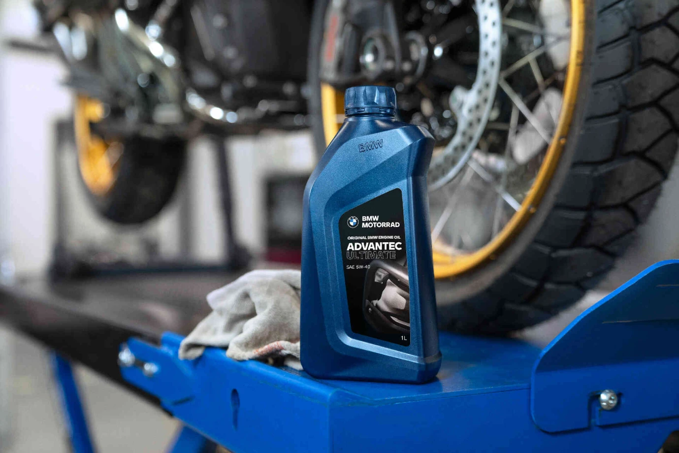 Олива моторна BMW Motorrad Advantec Ultimate 5W-40, 1 л